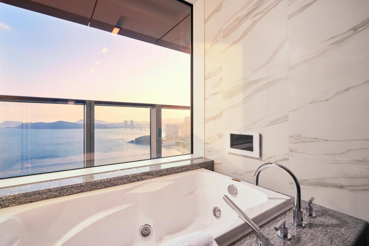 Grand Lct Residence Busan Exterior foto