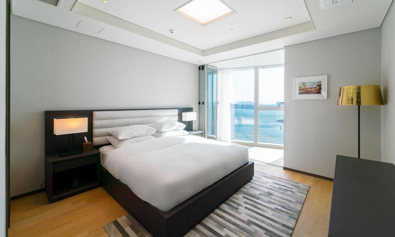 Grand Lct Residence Busan Exterior foto
